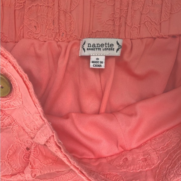 Nanette Lepore Coral, Luxury, Pull -On Embroidered Shorts, Small - Picture 8 of 16